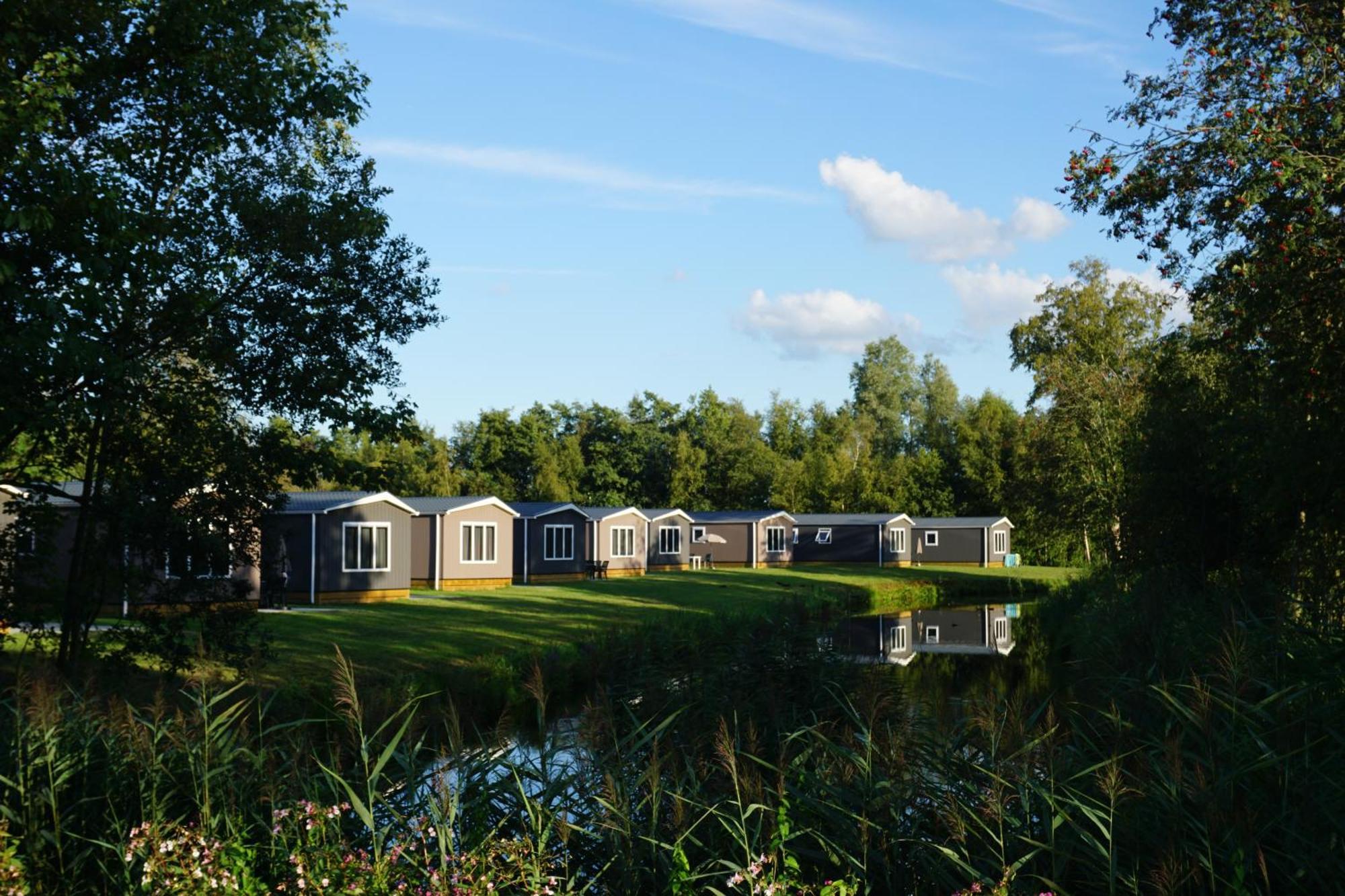 Chalets It Wiid Earnewald Bagian luar foto